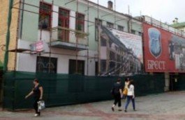 В Бресте бьются за старину