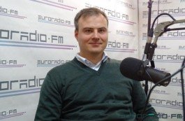 Почему сменили российских «кукловодов» на западных?