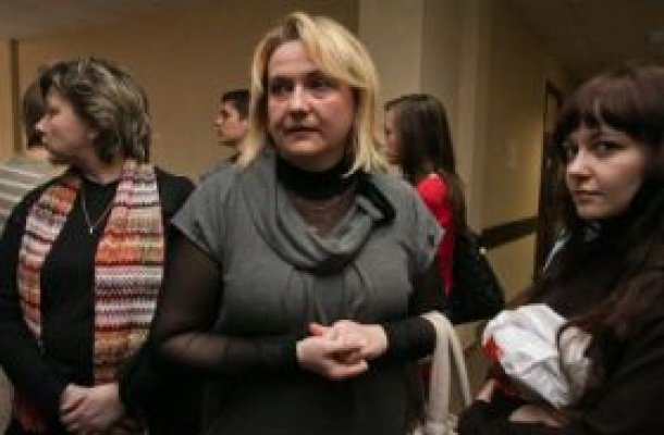 Елену Лиховид держали на Окрестина, как сына, в карцере
