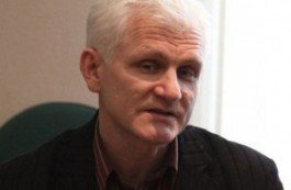 Милинкевич говорит в Европарламенте о деле Беляцкого