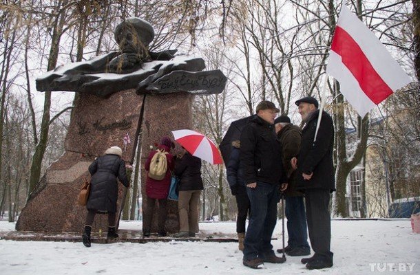 В Витебске отметили день рождения Владимира Короткевича