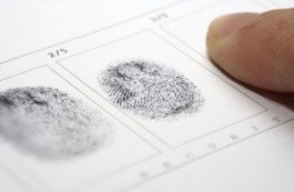 Милиция хочет взять отпечатки пальцев с помощью КГБ