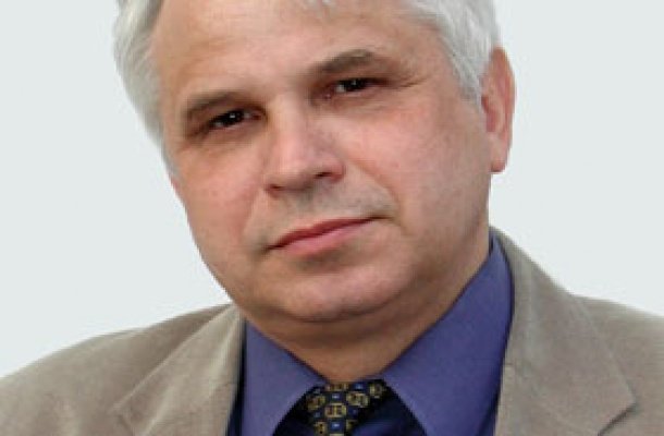 «Оппозиции пора менять пластинку!»