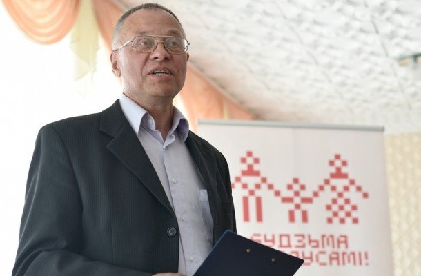 Александр Жучков: «Проблемы папы, одинок он или нет — одни и те же»