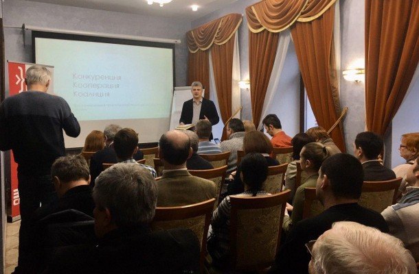 Губаревич: В Беларуси власть не избирается, и это позволяет ей не учитывать мнения людей