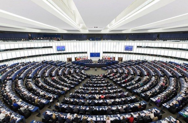 Еўрадэпутаты звярнуліся да народу Беларусі праз пагрозу каронавіруса