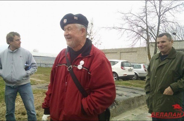 Суд в Гомеле отказался изменить меру пресечения Владимиру Непомнящих, обвиненному в угрозе помощнику прокурора
