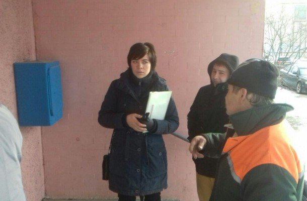 Жителям аварийного дома на улице Асаналиева пообещали провести ремонт