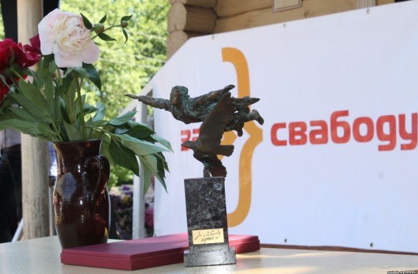Юрий Зиссер спас премию имени Василя Быкова. Вручение состоится 23 июня в Бычках