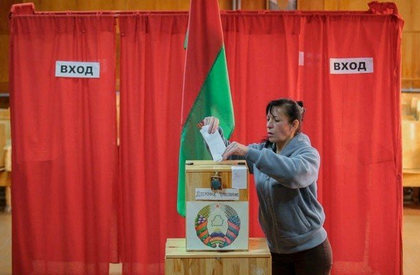 Активист Движения «За Свободу» попросил у помощника президента помощи в расследованиях нарушений на выборах