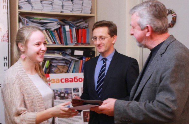 Выпускники школы Движения получили сертификаты