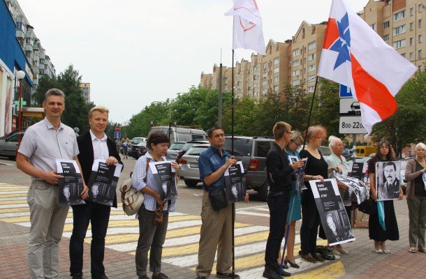 Почему государство не признает смерть Захаренко?