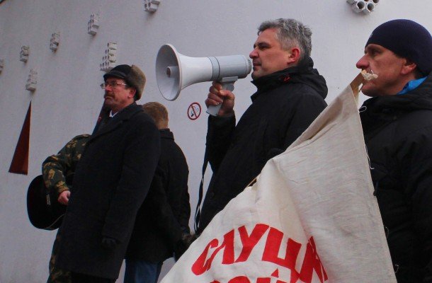 Губаревич: Власти не хотят отказываться от коммунистического наследия