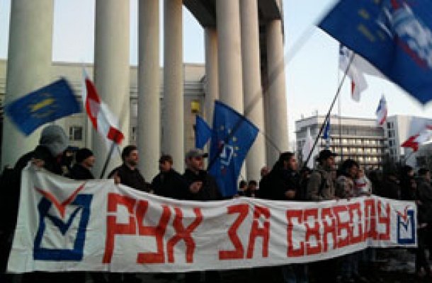 Милинкевич: Развитие гражданского общества и европеизация Беларуси — наши главные задачи