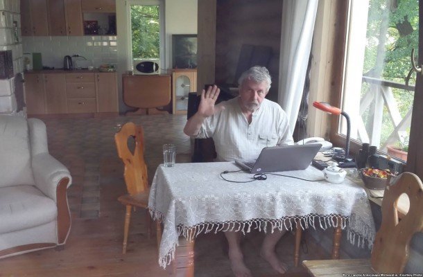 Лета Аляксандра Мілінкевіча: «У Берштах інтэрнэт хутчэйшы, чым у Варшаўскім ўнівэрсытэце»