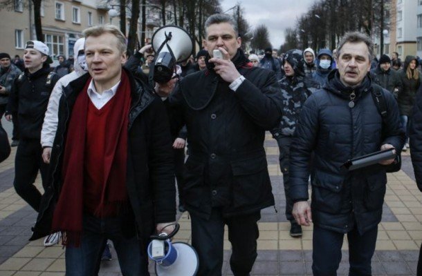 «Тварам у падлогу, накінуўшы капюшоны на галаву», — Губарэвіч, Кавалькова, Лябедзька, Рымашэўскі ды іншыя затрыманыя ў Маладэчне