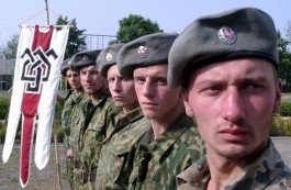 Активисты Движения «За Свободу» запустили «карусель пикетов» в знак солидарности с арестованными по делу патриотов