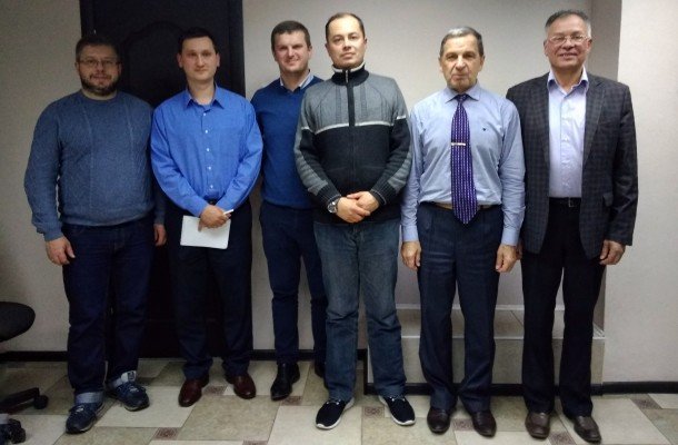 Местное самоуправление должно заменить «президентскую вертикаль»