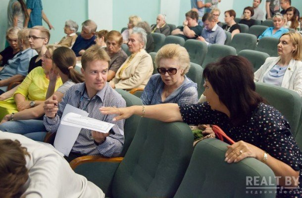 «Люди ничего не решают и поэтому злятся». Почему общественные обсуждения нужно либо реформировать, либо запретить