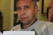 Правозащитник Алесь Романович получил 1350 рублей штрафа за 10 минут «пикета» возле памятника Партизанам