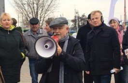 Владимир Непомнящих: Вокруг все прогнило, всю власть нужно менять